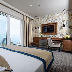 Luxury Sea View Room Balcony